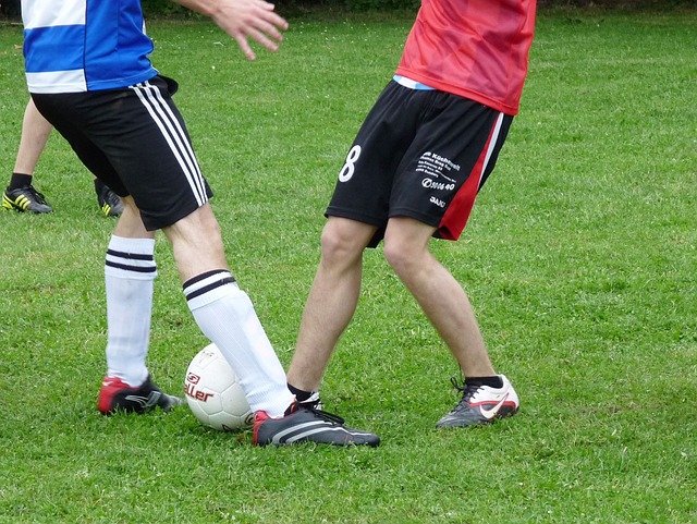 手握"欧冠之王"曼联欲硬刚马竞 红魔首回合不败?.